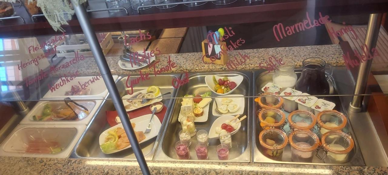 Gasthuus Ulenhoff Hotel Westoverledingen Luaran gambar