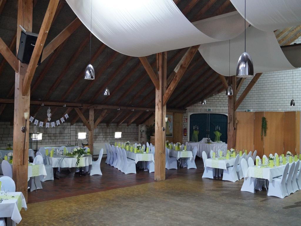 Gasthuus Ulenhoff Hotel Westoverledingen Luaran gambar