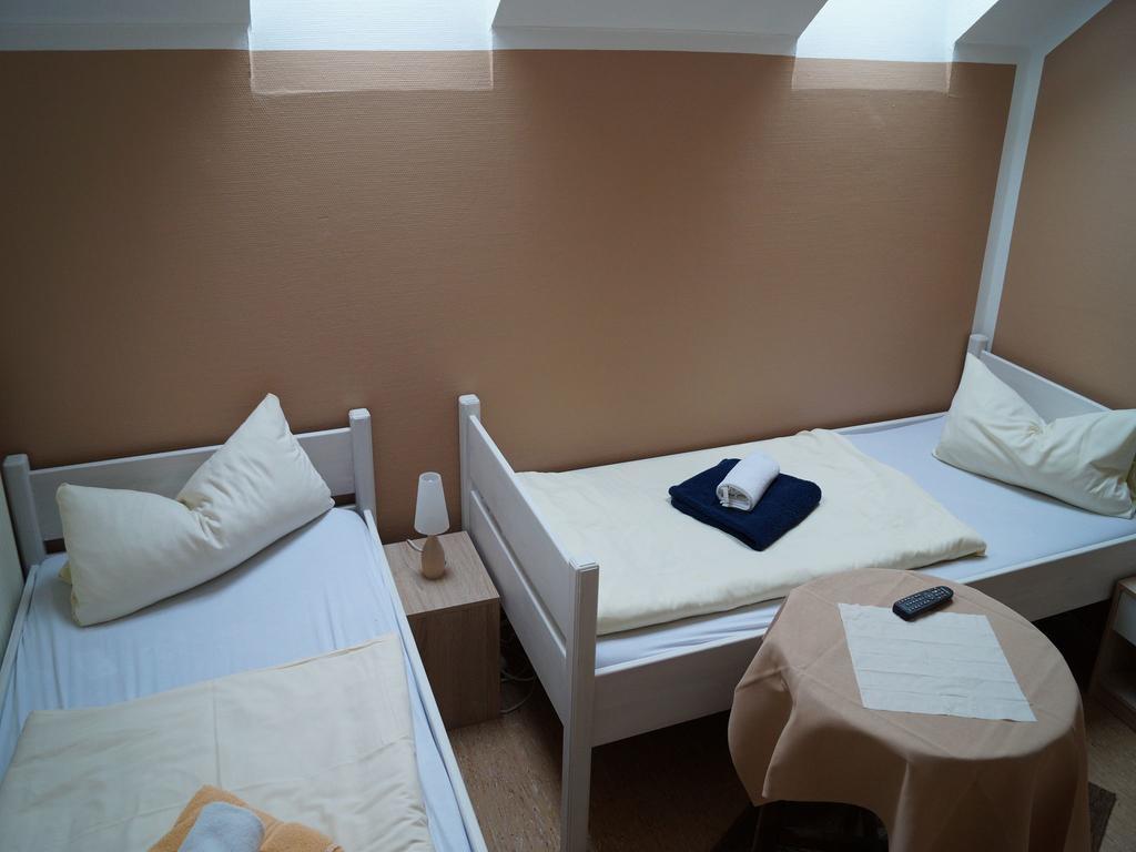 Gasthuus Ulenhoff Hotel Westoverledingen Bilik gambar
