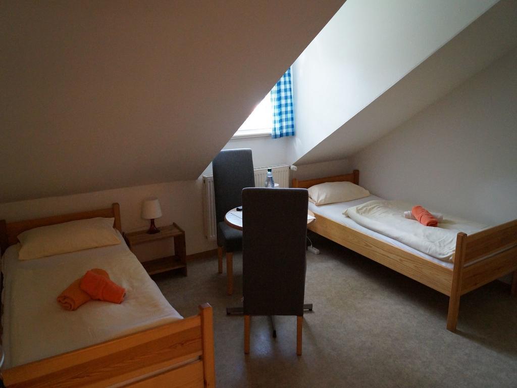 Gasthuus Ulenhoff Hotel Westoverledingen Bilik gambar