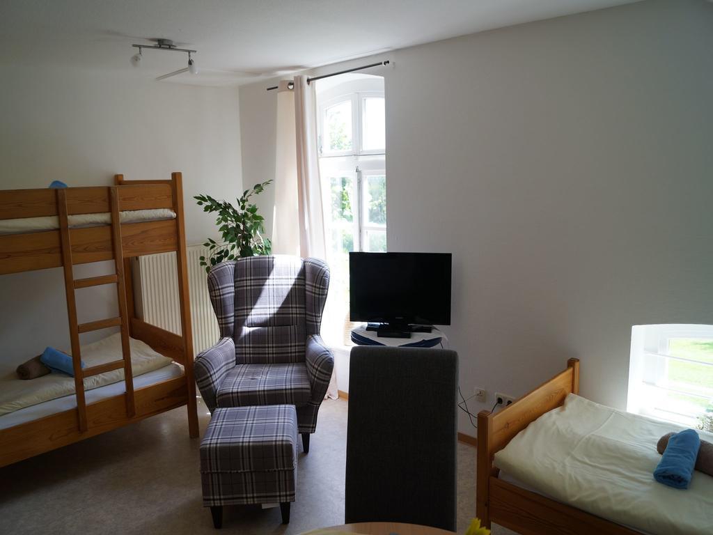 Gasthuus Ulenhoff Hotel Westoverledingen Bilik gambar