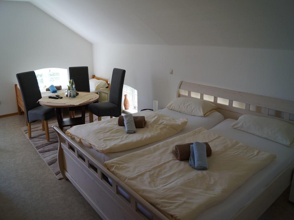 Gasthuus Ulenhoff Hotel Westoverledingen Bilik gambar
