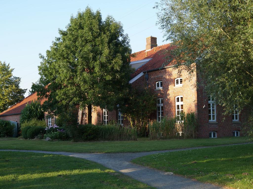 Gasthuus Ulenhoff Hotel Westoverledingen Luaran gambar