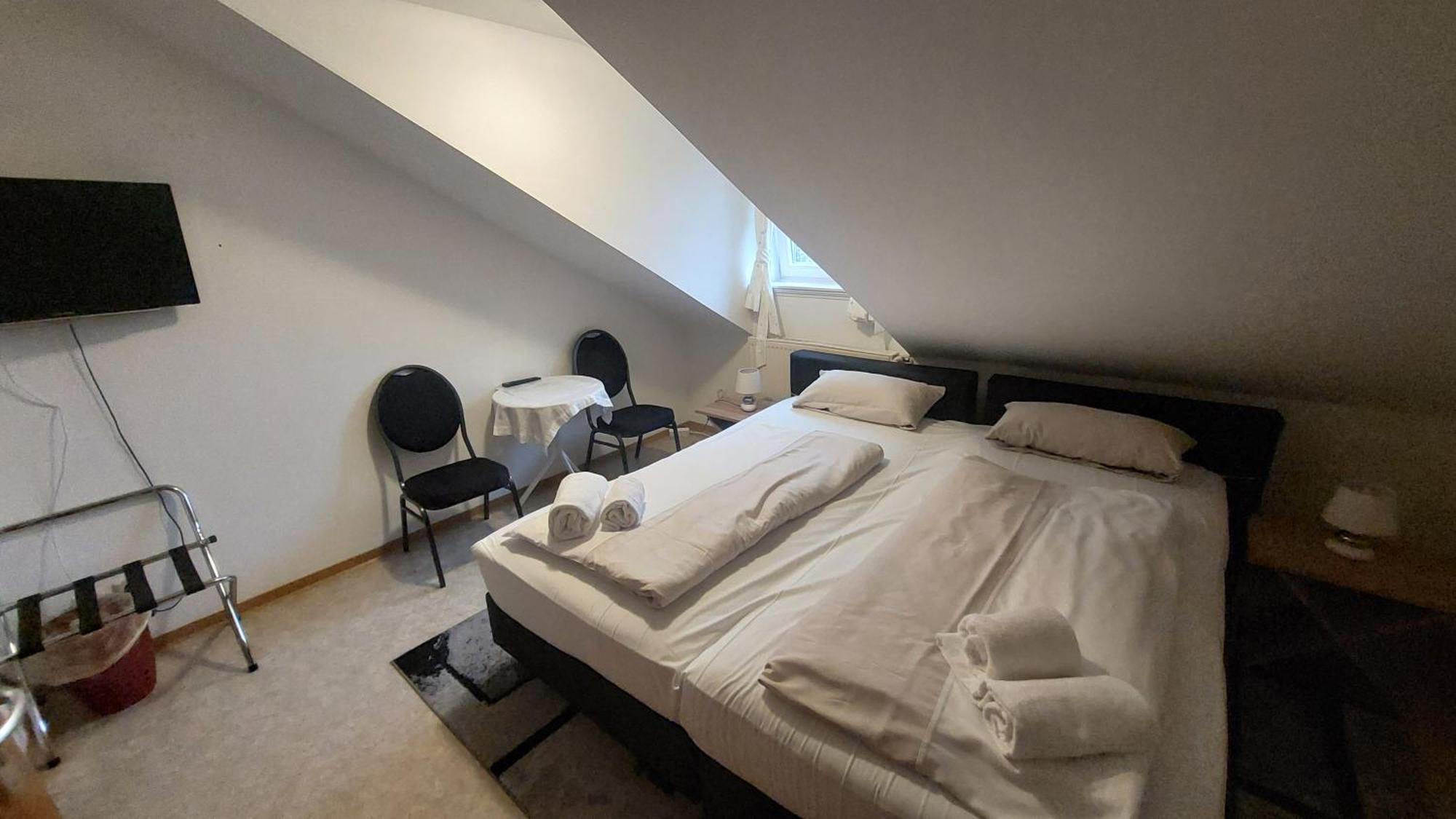 Gasthuus Ulenhoff Hotel Westoverledingen Luaran gambar