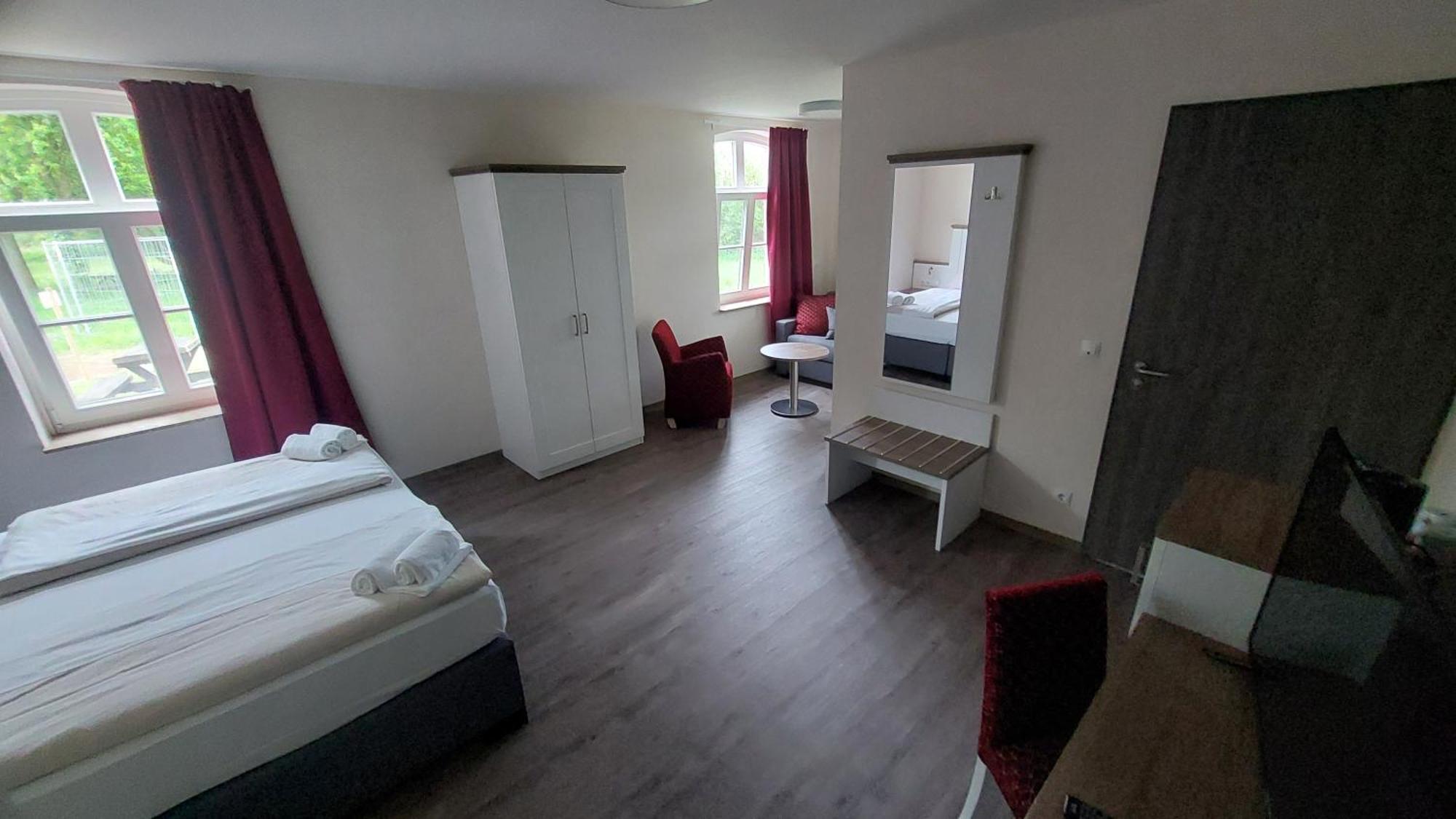 Gasthuus Ulenhoff Hotel Westoverledingen Luaran gambar